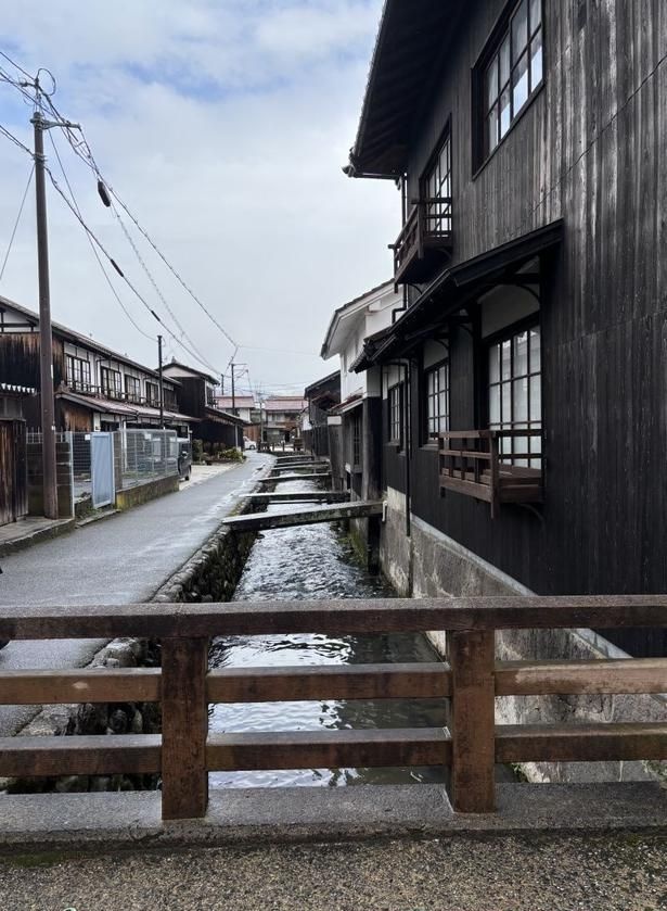 少し足を運べば倉吉市の「白壁土蔵群」を観光することもできる