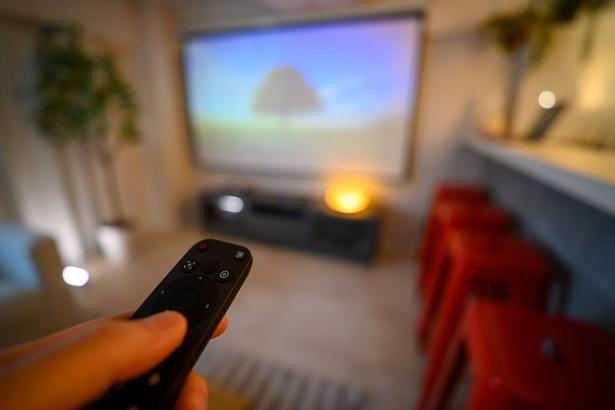 最新ホームシアターシステムで映画館さながらの臨場感＆没入感を