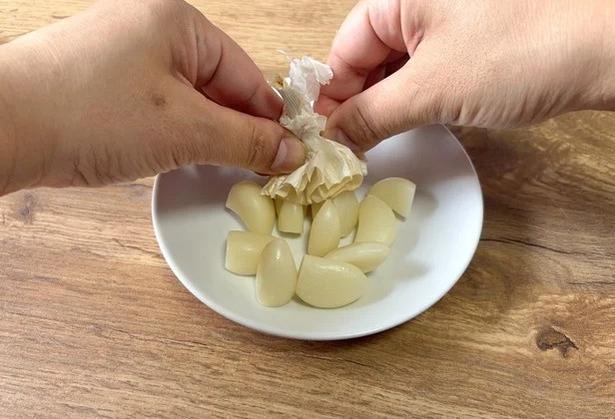 にんにくの皮と芽が10秒で取れる裏ワザ