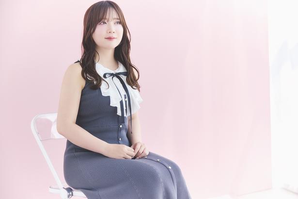 伊藤彩沙さんのインタビュー撮りおろしカット 撮影＝廣瀬拓磨　ヘアメイク＝大田葵　スタイリング＝今村仁美