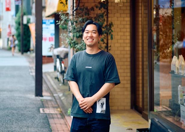 店主の河原佑哉さん。店主の朗らかな人柄も、通いたくなる店となる重要な要素