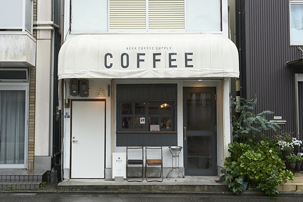 「NEEK COFFEE SUPPLY」