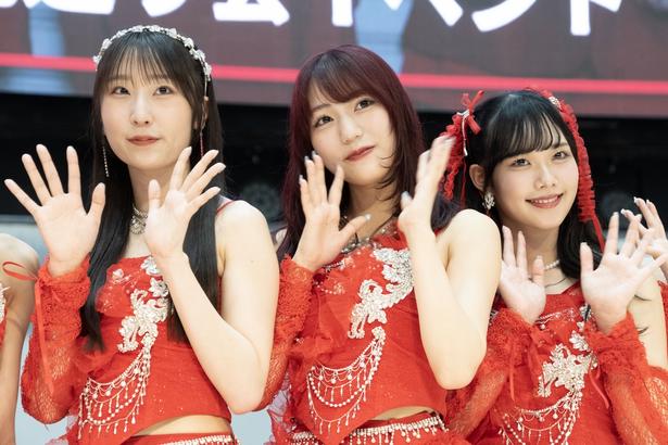 段原瑠々、松永里愛、入江里咲