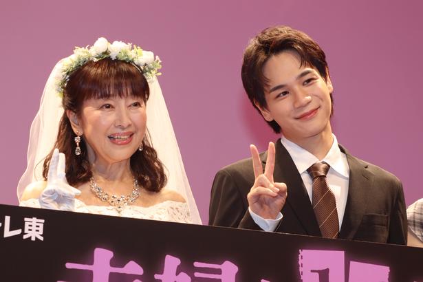 「夫婦と16歳〜狂気の隣人〜」に出席したかたせ梨乃、豆原一成(JO1)