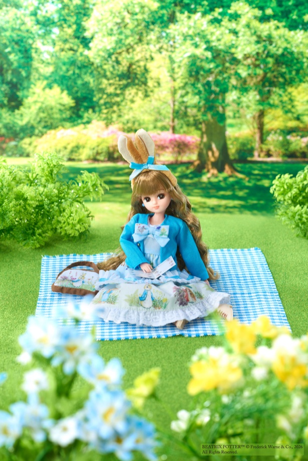 さまざまなポージングで“リカ活”が楽しめる