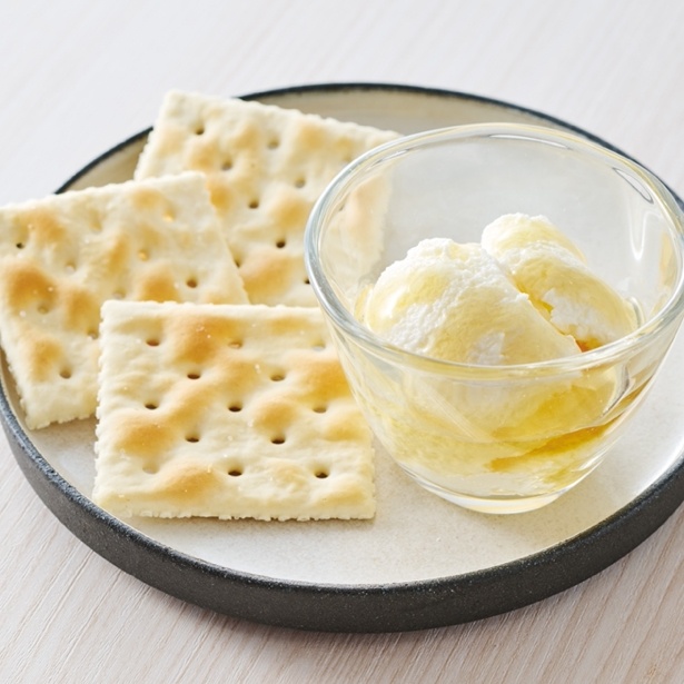 はちみつレモンのクリームチーズカナッペ