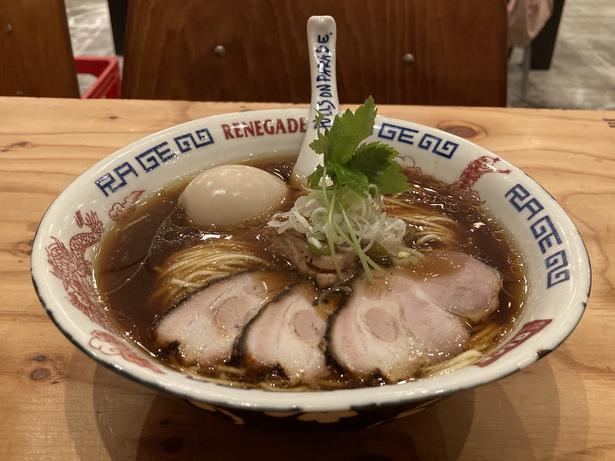「ネオ特製軍鶏そば」(2500円)