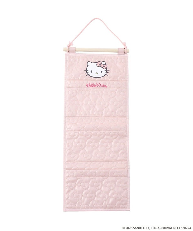 「ウォールポケット」(63×25センチ、880円) (C)2026 SANRIO CO., LTD. APPROVAL No.L670224