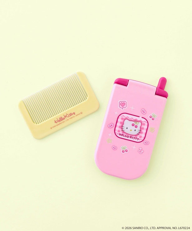 「ガラケー風ミラーくしセット」(880円) (C)2026 SANRIO CO., LTD. APPROVAL No.L670224
