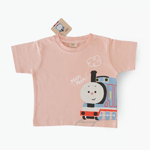 ピンクにトーマスが映えるTシャツは女の子にも