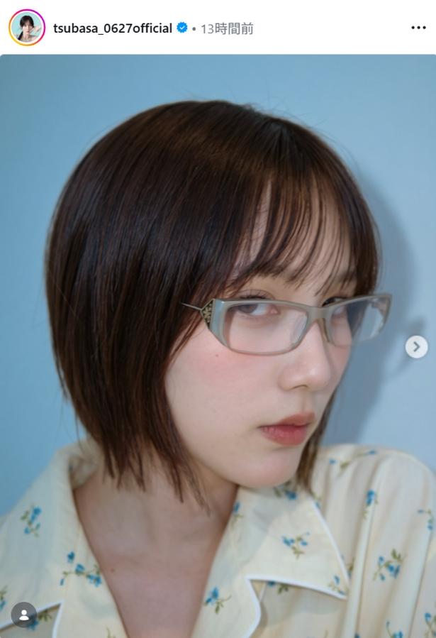 【写真】本田翼、“個性派”デザインのメガネをかけた横顔ショット