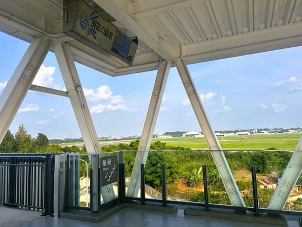 【写真】現在の騒音数がわかる電子パネルも設置 画像提供:道の駅かでな