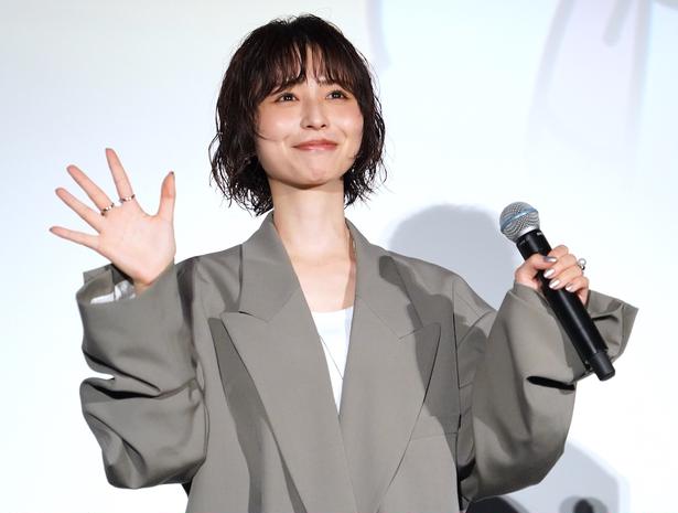 アイドルの南風美里を演じた長濱ねる
