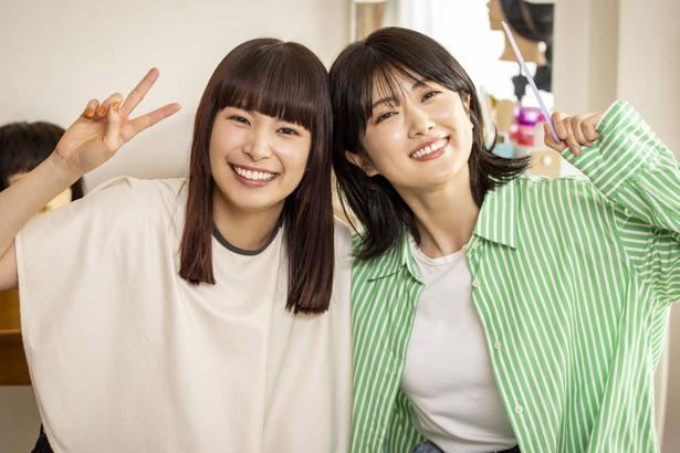 (写真右)樋口日奈がヒナタ(関水渚)と深く関わる謎の女性役に決定