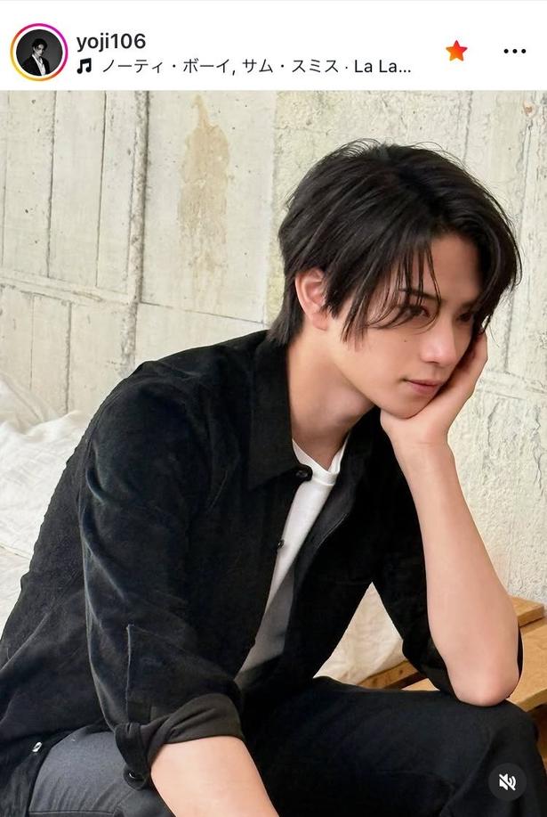 【写真】主人公のような視線…岩瀬洋志、“ビジュ最強”ショット