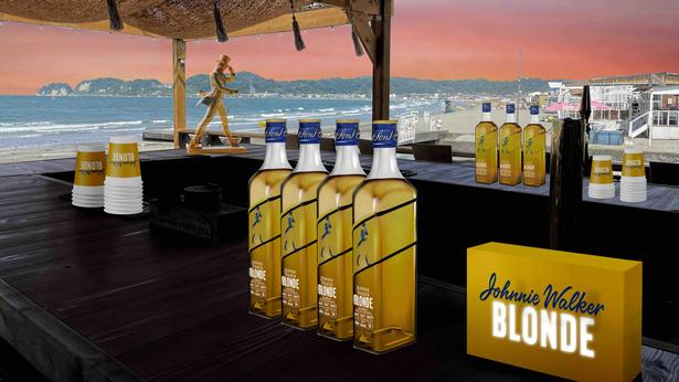 マジックアワーにおすすめ！「ジョニーウォーカー ブロンド」と「DRIFTWOOD」がコラボレーション