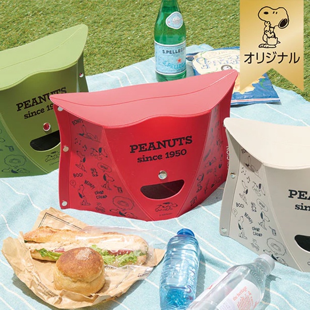  「【おかいものSNOOPYオリジナル】PATATTO折りたたみイス／1950s SNOOPY」(2750円)