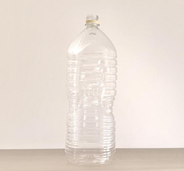排水口掃除には空の2Lペットボトルが使える!(▶次へ) 撮影/ゆき