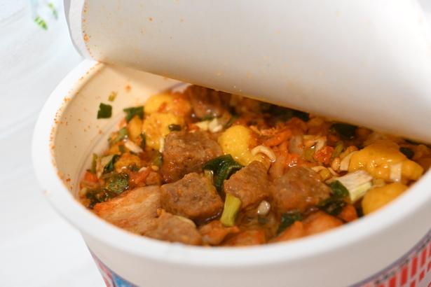 謎肉も膨らみ、白菜もシャキシャキに！