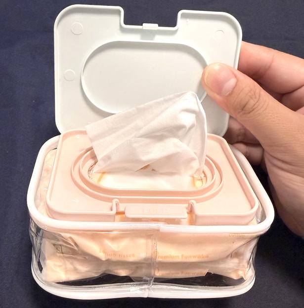 ポケットティッシュがぐちゃぐちゃにならず使えて快適！ 撮影／ゆき
