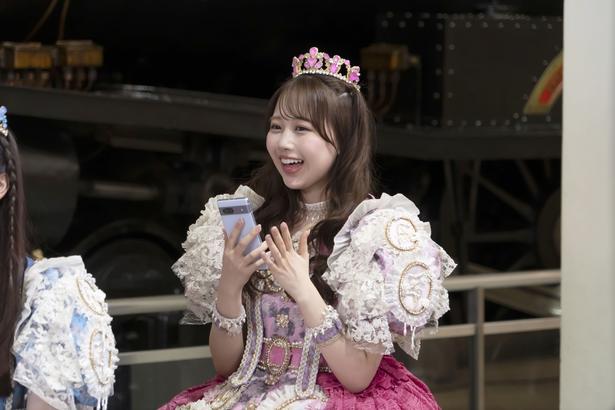 「待ち合わせスタンプラリー」をひと足先に体験した松本かれんさん