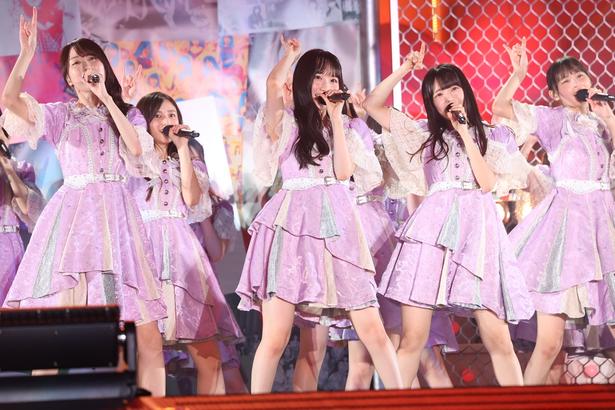 乃木坂46が総動員数28万人で真夏の全国ツアー完走 新キャプテン菅原咲