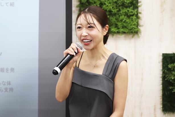 帰宅後すぐにメイクを落とすのが理想だというみきちさん。「泡変クレンジング」の魅力について「手洗いのついでにパパッとクレンジングできるのもうれしいポイント」とコメント