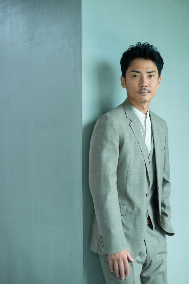 【写真】話題作への出演が続く注目の俳優・毎熊克哉さん