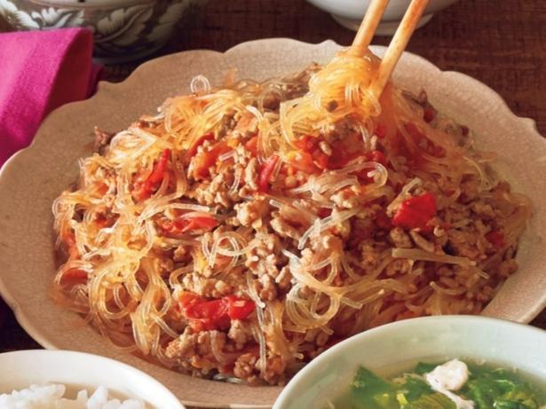 ひき肉とトマトのはるさめ煮 レシピ考案／小林まさみ　撮影／邑口京一郎