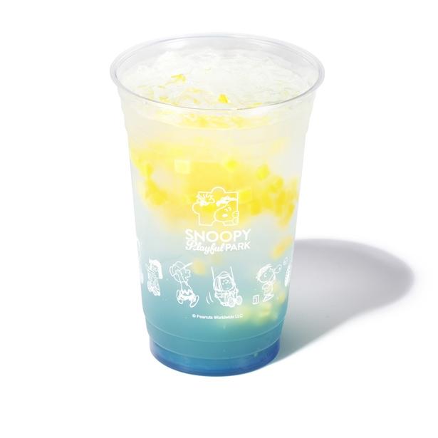  「プレイフルスカッシュ(青空ぶどう)」(各700円) 
