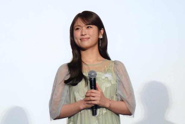 奏多の正体に気づきながらも捜査の協力者となる小熊莉子役の渋谷凪咲さん