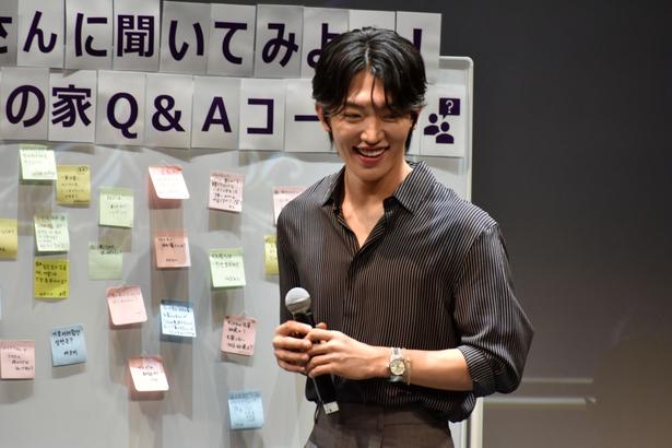 観客からの質問の1つ1つに、丁寧に答える姿にさらに好感度アップ