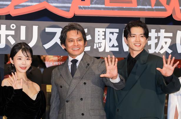 映画「踊る大捜査線 N.E.W. メトロポリスを駆け抜けろ！」初日舞台あいさつより