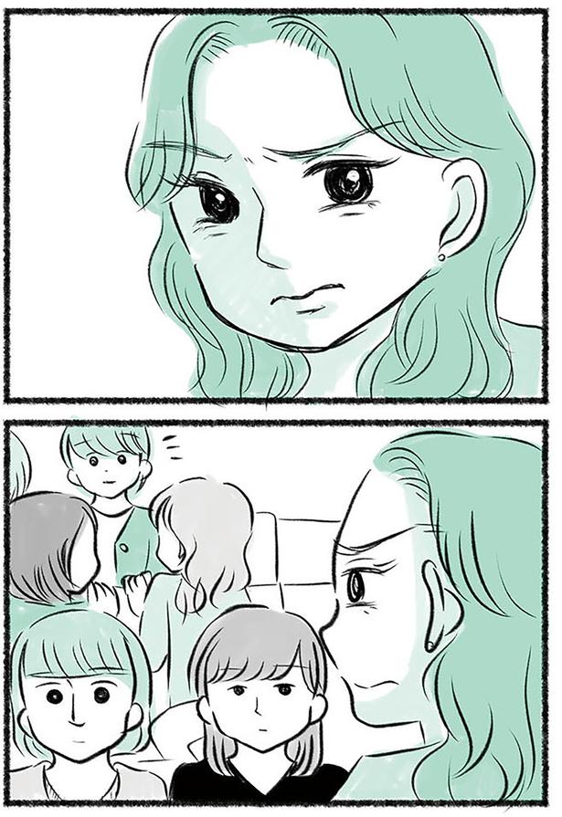保護者席 (C)みほはは／KADOKAWA