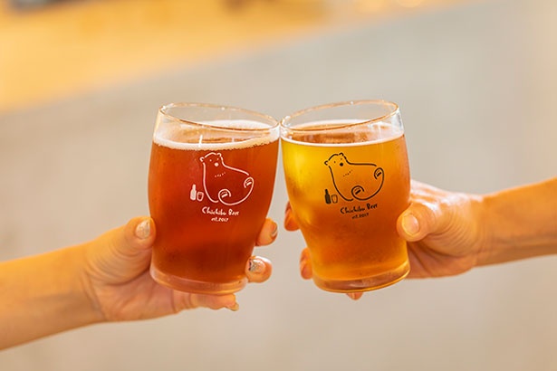 グラスのサイズが選べるから、好みのビールを存分に味わうことができる／CRAFT-BEER-STAND-ゆい