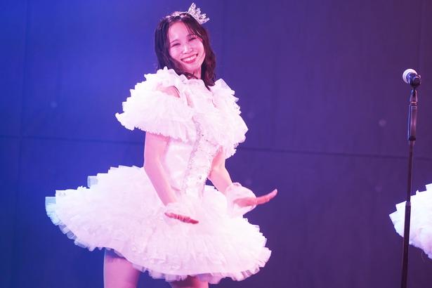 岡田あずみ