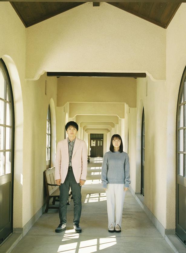 林遣都×上白石萌音、「モネ 時の海を渡った絵」ビジュアル公開
