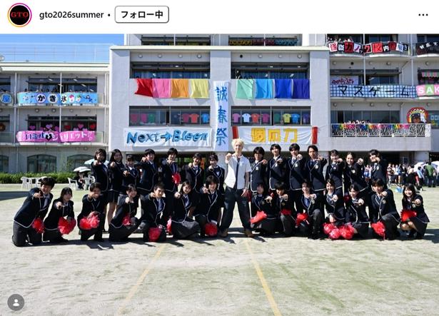 【写真】MON7Aが撮影現場にサプライズ登場