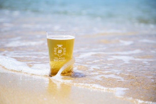 【写真】島ならではの“魚に合う”クラフトビールと出合う 画像提供：ISLAND BREWERY