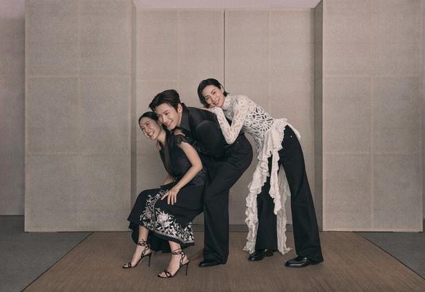 【写真を見る】ソン・イェジン＆チ・チャンウク＆ナナ、息ぴったりの3ショット！