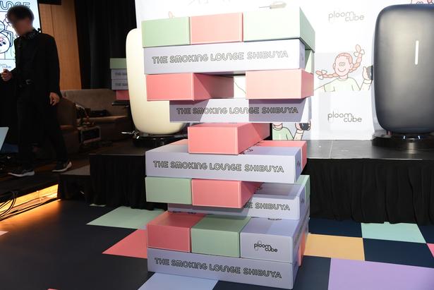 超ビッグなブロックタワー「B!G CUBE TOWER」