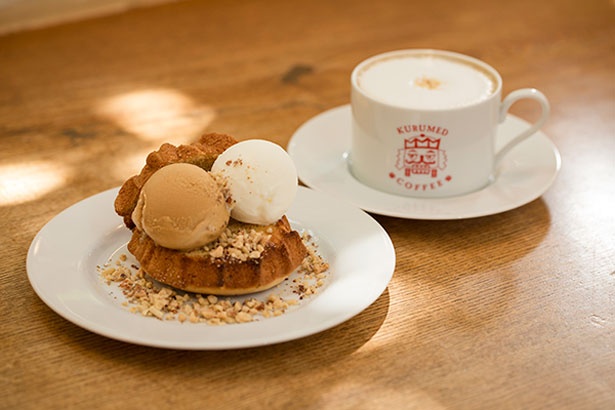 クルミドケーキアイス(720円)／クルミドコーヒー