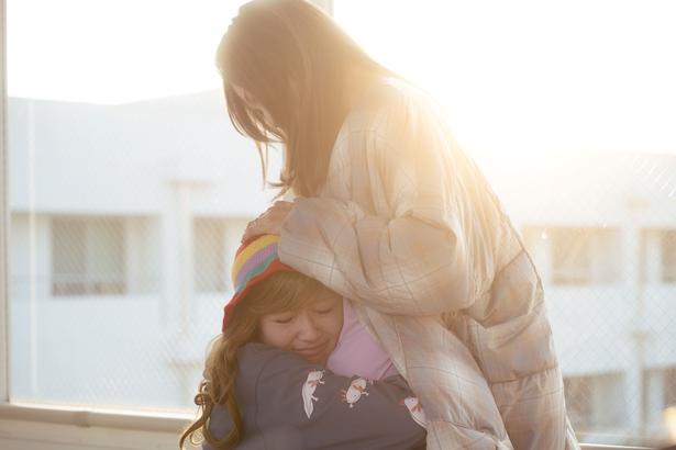  川口春奈、高杉真宙のほか、和と同じくがんを患うひかり役の森田望智らが心を込めた熱演を見せる