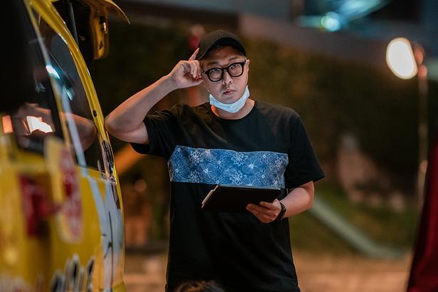 『サニー 永遠の仲間たち』『スウィング・キッズ』を手掛けた韓国映画界のヒットメーカー、カン・ヒョンチョル監督