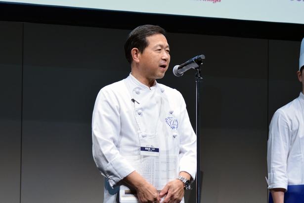 審査委員長を務めた「ラ・ベルデュール」オーナーシェフの服部明さん