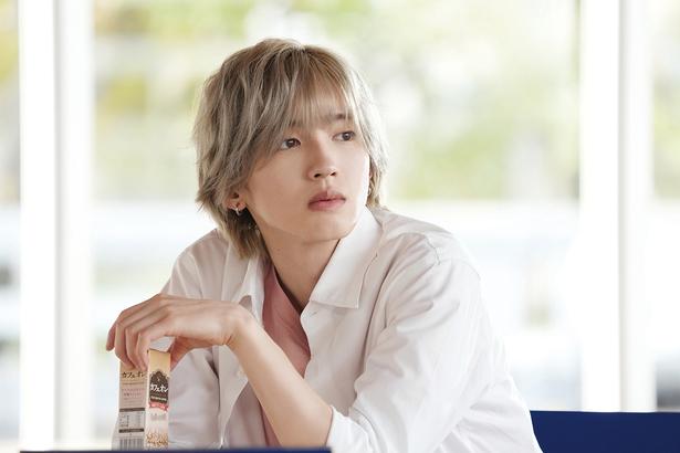 『うるわしの宵の月』で主人公の市村琥珀を演じる道枝駿佑