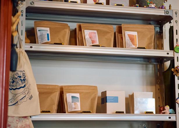 豆は約5〜6種類。ブレンド「FUJISAWA SEA BLEND」以外は、時期ごとに変わる