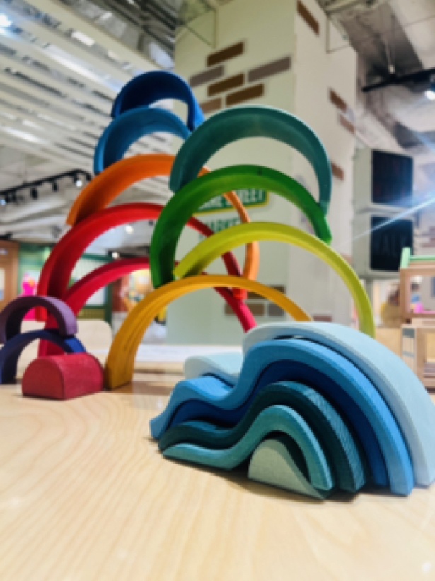 COLORFUL PLAYING AREA