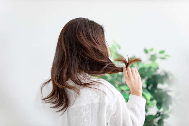 あなたの「髪」は何歳に見える？ 髪の印象は「美容行動」の高さで決まる！／大人髪のトリセツ（2）