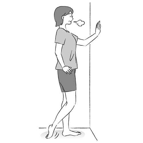 夏は水分・ミネラル不足で起こりやすい！ 医師の出沢先生に学ぶ「こむら返りの予防法」（4）